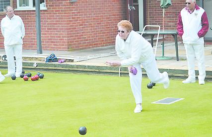 Oxfordshire ladies ease past Thame to secure place in final