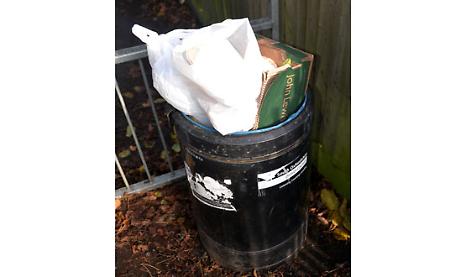 Warning stickers to appear on bins