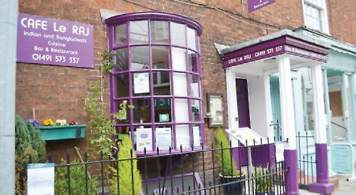 Restaurant criticised again over food store