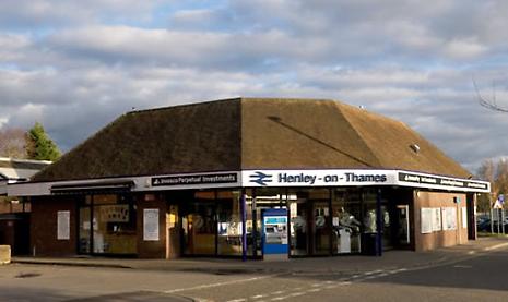 Disruption to trains on first day of new timetable and fares rise