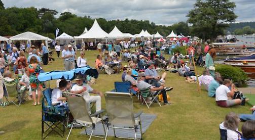 Thousands celebrate boating heritage