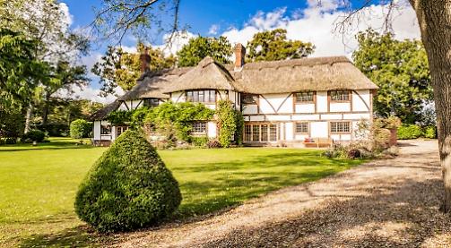 Rural retreat with woodland walks