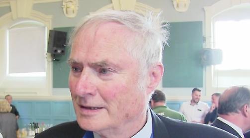 Tributes to community volunteer and town medal holder