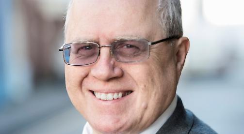 Colleagues to oppose each other in election