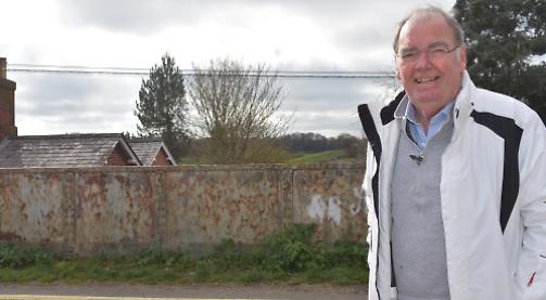 Network Rail refuses to refurbish ‘eyesore’ bridge