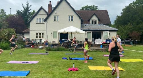 Four-hour workout raises £2,500 for Syrian charity