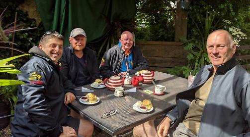 ‘Rats’ aim to set swim record