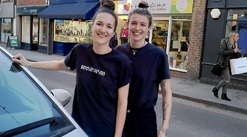 Green cafe couple back car sharing club