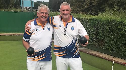 Scott takes honours in Henley’s mixed triples contest