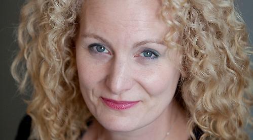 Liz Balmford, performer, coach and trainer