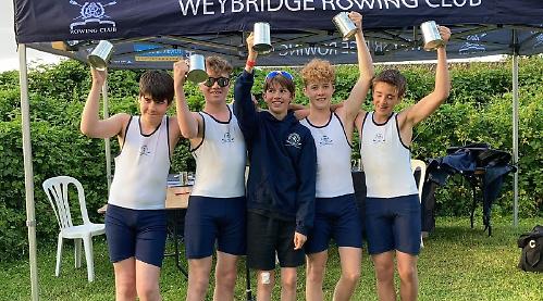 Hughes and Len win after overcoming choppy waters