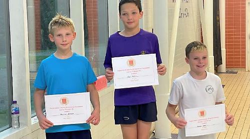 Diving boy qualifies for national competition