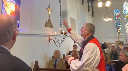 New church window for wartime poet dedicated