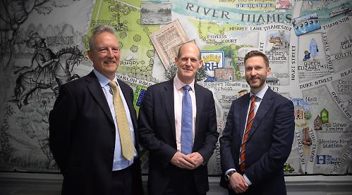 Independent school joins group to help development