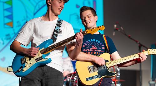 From solo singers to fabulous Fundamentals, Gig Night was big hit