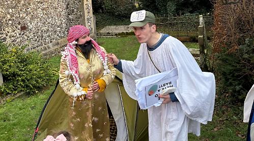 ‘Angels’ deliver Christmas message