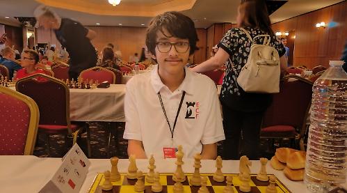 Chess boy climbs world ranking at youth contest