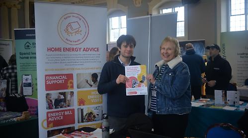 Experts offer advice on cutting down energy bills