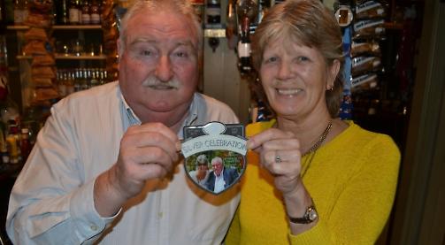 Couple celebrate 25 years behind bar at riverside pub
