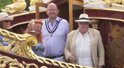 Win family ticket to Thames Traditional Boat Festival worth £100+