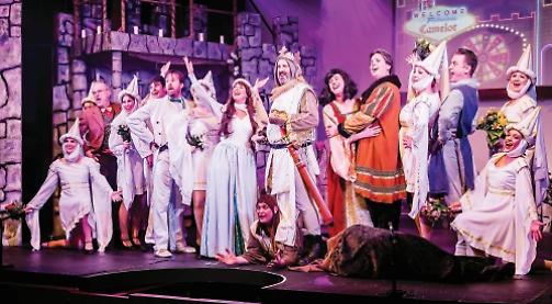 Amateur comedy show wins award