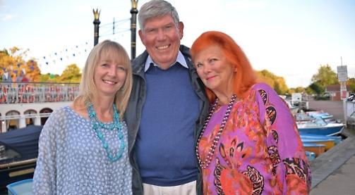 Cocktail cruise for 'friends' of Chiltern Centre