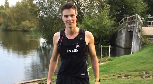 Thousands complete Thames Path Challenge