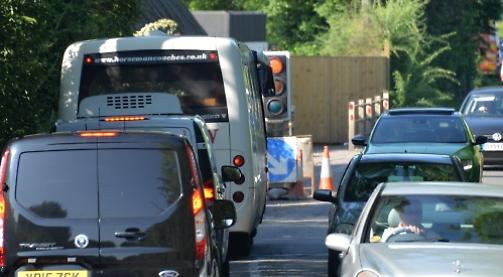 Traffic expert to identify answers to congestion and air pollution