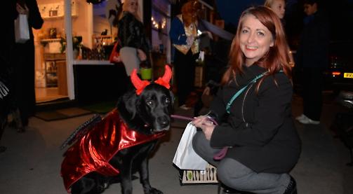 Milliner's dog wins Halloween fancy dress prize