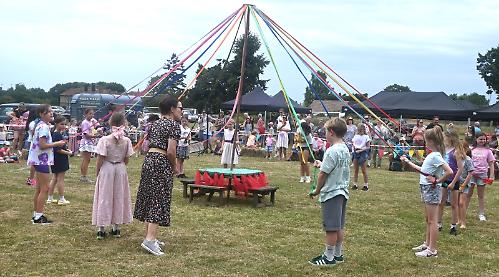 Song and dance take centre stage at annual summer fair