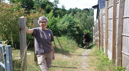 Residents rally to keep footpath as right of way