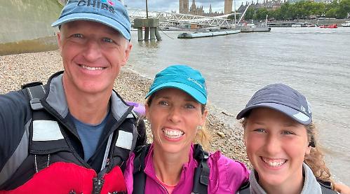 Girl overcomes headwinds in 75-mile kayak challenge