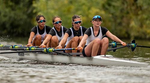 Henley’s junior crews pick up wins at Wallingford Long Distance Sculls