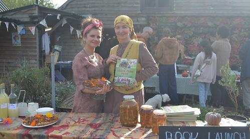 Pumpkin hurling and relays at ‘quirky’ organic festival
