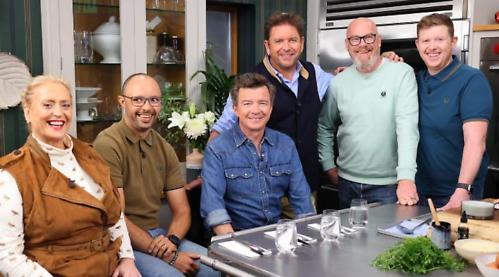 Restaurant retains award for ninth year running