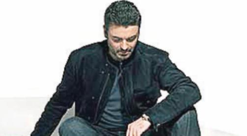 Fans want lifesize sculpture of George Michael in village