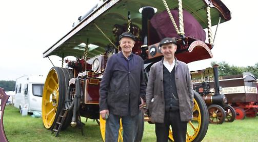 10,000 attend steam rally
