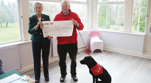 Golfers chip in for detection dogs charity