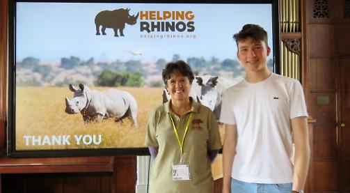Rhino conservation expert visits school