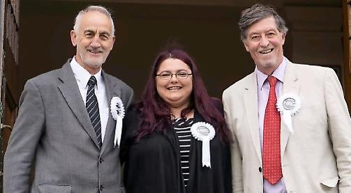 Residents group wins all three Henley seats on district council