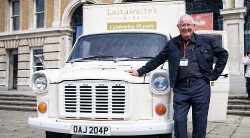 Wine merchant and soprano recognised with honours