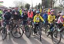VIDEO: Cyclists ride into record books