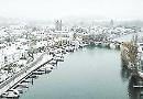 Snow hits businesses, schools and drivers