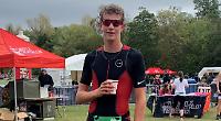 Fox shines at super sprint event
