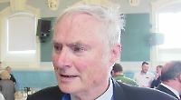 Tributes to community volunteer and town medal holder