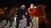 Children meet Father Christmas on town tour