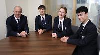 Head who led turnaround of secondary to move on