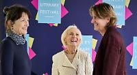 Authors pay tribute to ‘witty’ acting legend