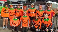 Walkers stay active (and cheer up tourists) on London challenge