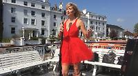 Sounds of jazz with gin on boating trips